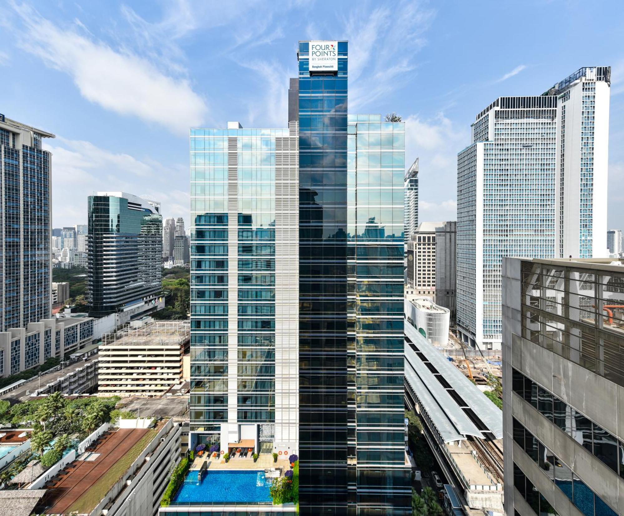 Four Points By Sheraton Bangkok Ploenchit - Formerly Novotel Bangkok Ploenchit Kültér fotó